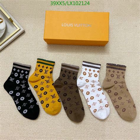 louis vuitton socks women.